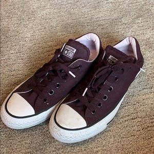 Purple converse, size 7!